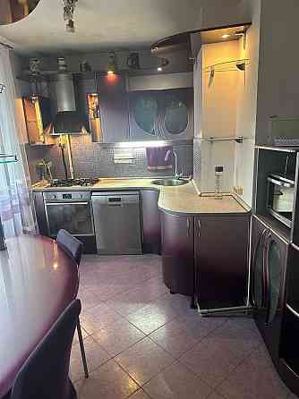 Продам квартиру 3х кімнатну на Оболоні біля метро Киев