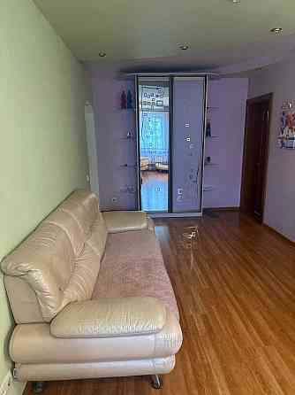 Продам квартиру 3х кімнатну на Оболоні біля метро Киев