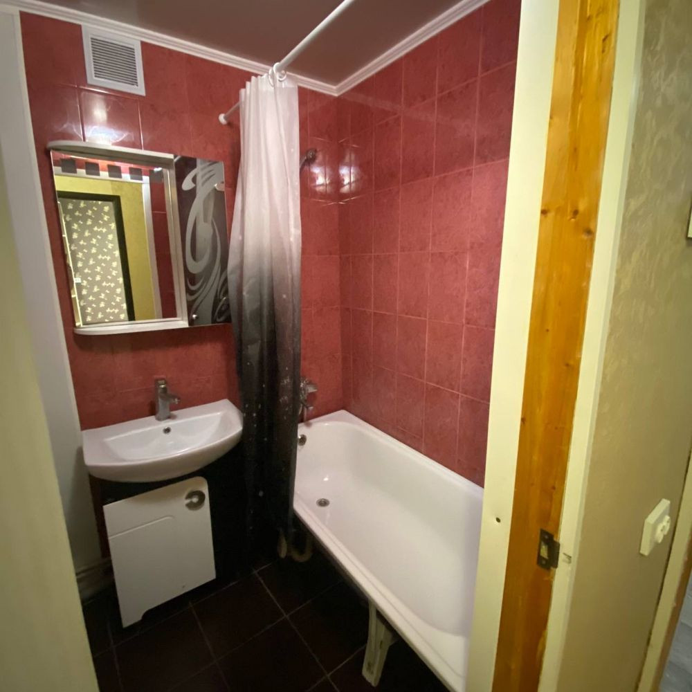 Продам 1 кімнатну квартиру р- н вокзал Велика Знам`янка - зображення 4