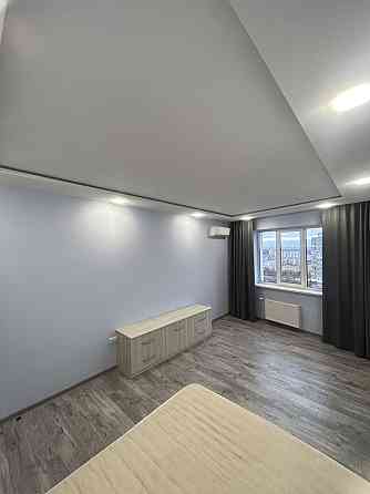 Продаж 1к проспект Оболонський 1к2. Метро Оболонь Киев