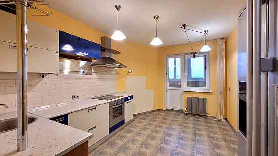 Без% Продаю 3-кімн квартиру Сверстюка 52В, Київ, метро Лівобережна Киев