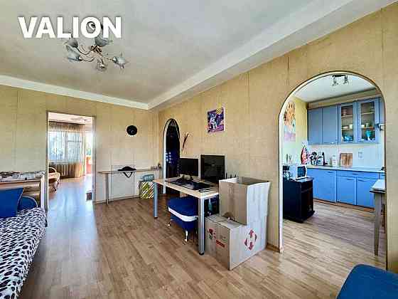 Продаж 2-кім 46 кв.м квартира біля метро Лісова- Василя Іваниса Киев