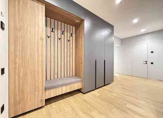 3-Кімнатна 92 кв.м. «На Щасливому» Нова! Сучасна! Якісний Ремонт! Рівне