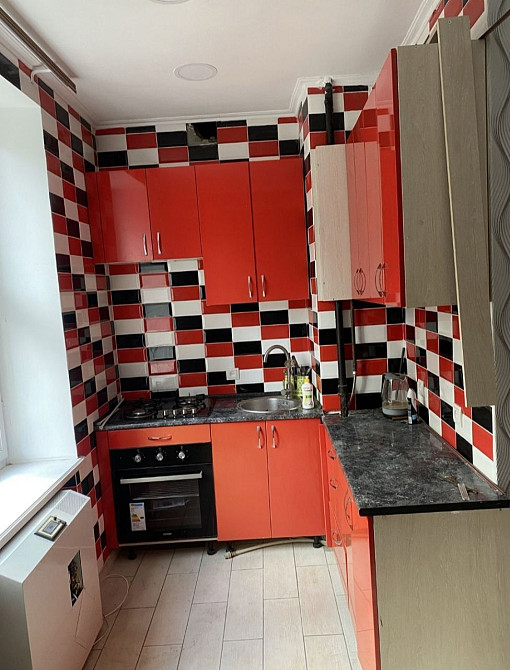 Продаётся 3к.квартира Центр ул.Спортивная Кам`янське (Запорізька обл.) - зображення 2