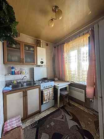 Продається трикімнатна квартира 