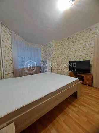 Продам 2-кімнатну 67М. 4 поверх вул. Пожарського,10/15 М. Дарниця-5хв. Киев