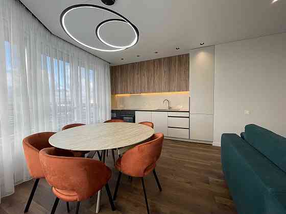 Оренда 2 к.кв. Ужгородський пр. 4, ЖК WHITE LINES, перша здача Киев