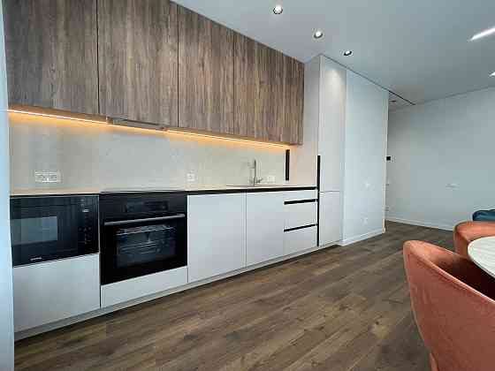 Оренда 2 к.кв. Ужгородський пр. 4, ЖК WHITE LINES, перша здача Киев