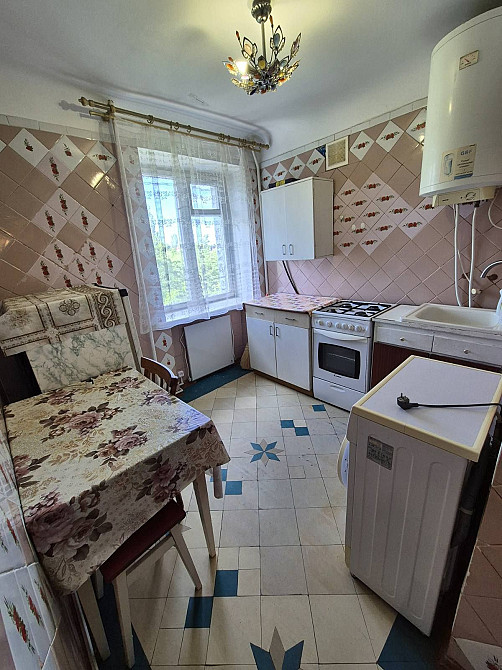 Оренда 1к квартири, меблі, техніка, індивідуальне опалення Кропивницький - зображення 1