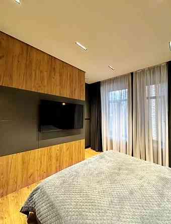 Золоті ворота Пейзажна Костьольна Рейтарська Гончара Франка Золотые Киев