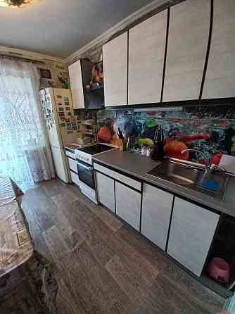 Сдается хорошая 2-х комнатная квартира на Красном Камне Днепр