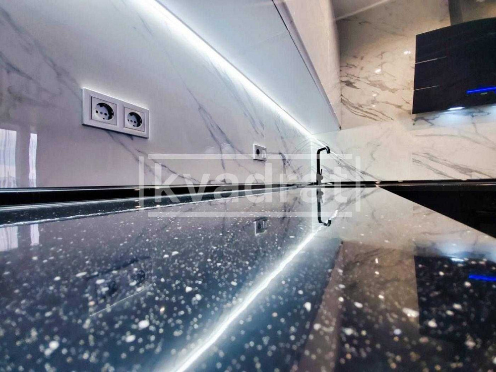 Оренда 2к кв. 45м2 ЖК Славутич вулиця Зарічна 1 Осокорки Дарницький р. Киев - изображение 1