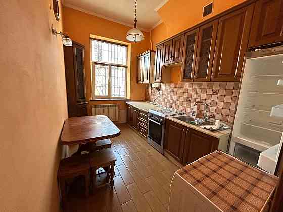 # Гарна 2 кім.квартира на Пивзаводі Рівне