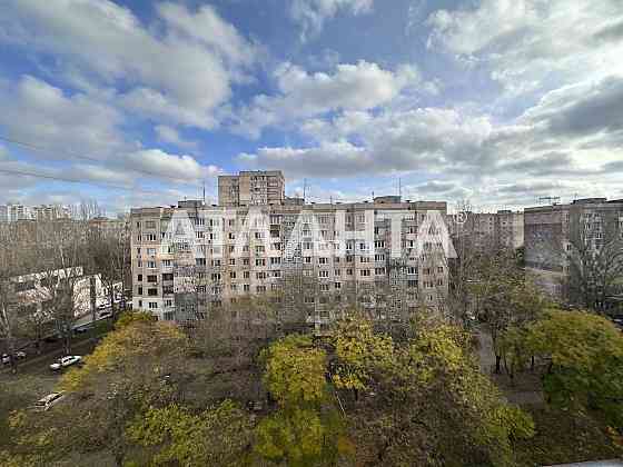 - Двухкомнатная квартира в кирпичном доме с газом! ул. Мариупольская Одеса