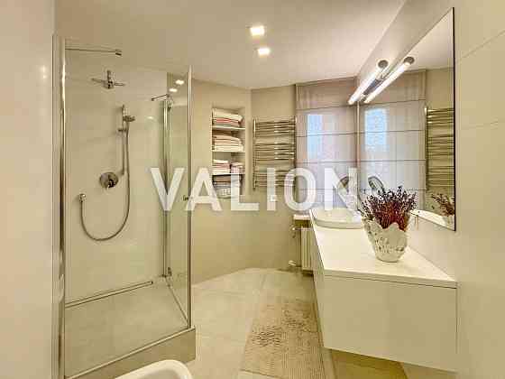 Продаж 3-к квартири, Костянтинівська, 51. Поділ. Без комісії% Киев