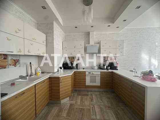 Парк Победы.3 ком.квартира с ремонтом.Кухня-студия(38м2)Низкий этаж. Одеса