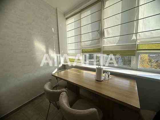 Парк Победы.3 ком.квартира с ремонтом.Кухня-студия(38м2)Низкий этаж. Одеса