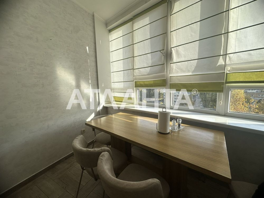 Парк Победы.3 ком.квартира с ремонтом.Кухня-студия(38м2)Низкий этаж. Одеса - зображення 2