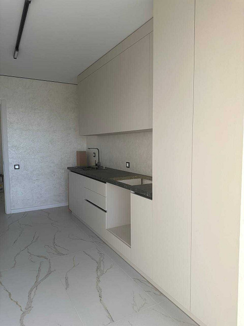 1-кімнатна квартира з автономним опаленням у престижному районі міста Ровно - изображение 1