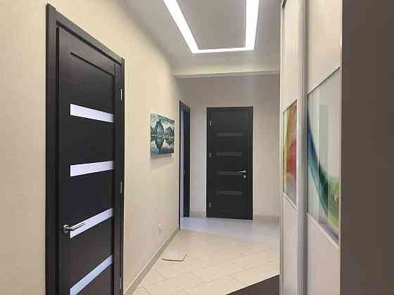 Звездный городок, 3к квартира+кухня 38м. Шумоизолирована. Одеса