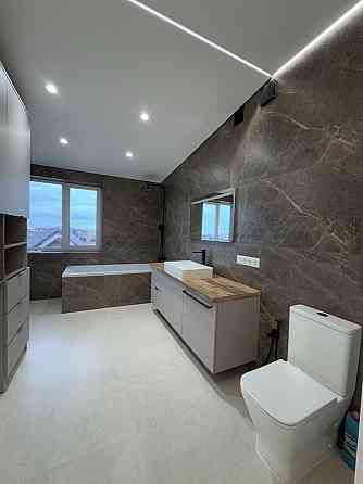 ПРОДАЖ просторої квартири з новим ремонтом Струмівка