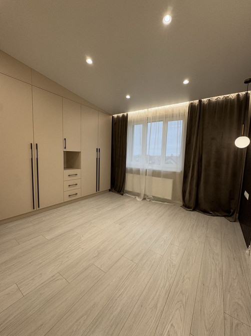 ПРОДАЖ просторої квартири з новим ремонтом Струмівка - зображення 4