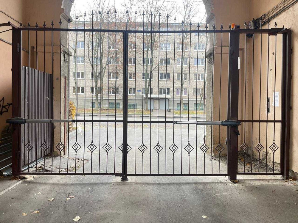 Продаж великої 3 кім. кв,, сталинка , п. Жуковського Харків - зображення 2