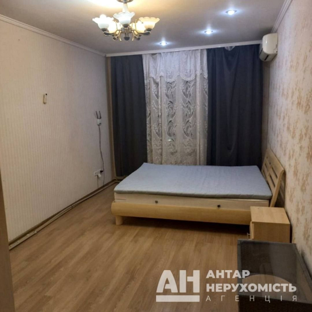 Здається простора 2-кімнатна квартира в  центрі міста! Кропивницький - зображення 1