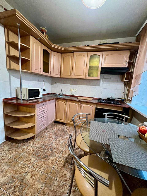 Оренда 3-к. квартири  в Центрі Києва. Вул. Мала Житомирська 10. Киев - изображение 7