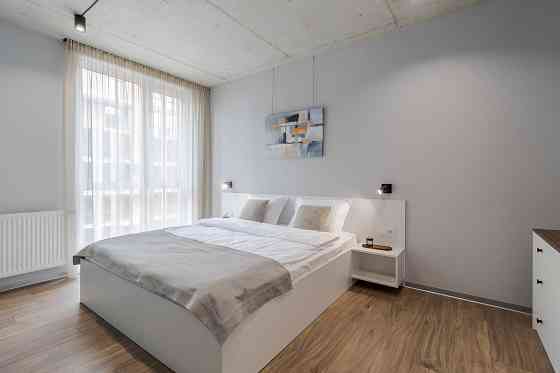 Квартира на 4 осіб. Помісячна оренда Львів