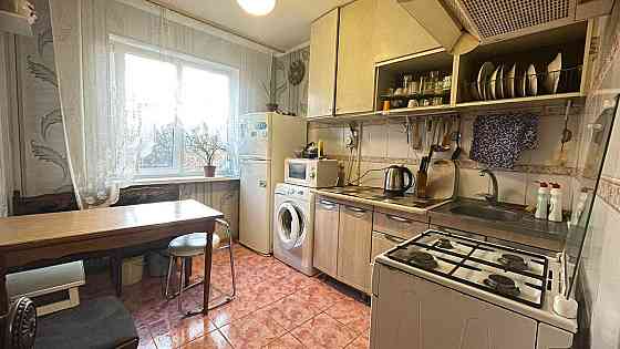 Оренда 3-кімнати окремі квартири  пр-т Відрадний 38, 3 поверх. Киев