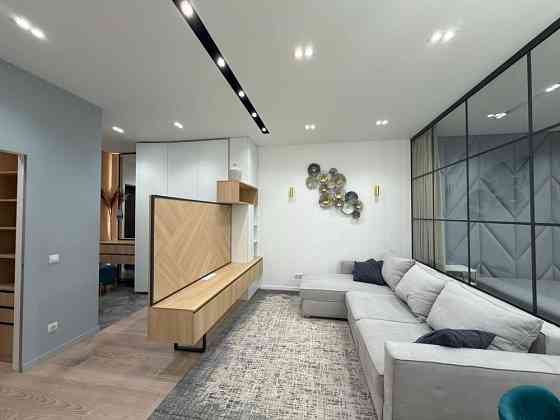 Оренда 1к , світло є завжди,центр , Жк А52 ,бізнес клас , Киев