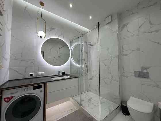 Оренда 1к , світло є завжди,центр , Жк А52 ,бізнес клас , Киев