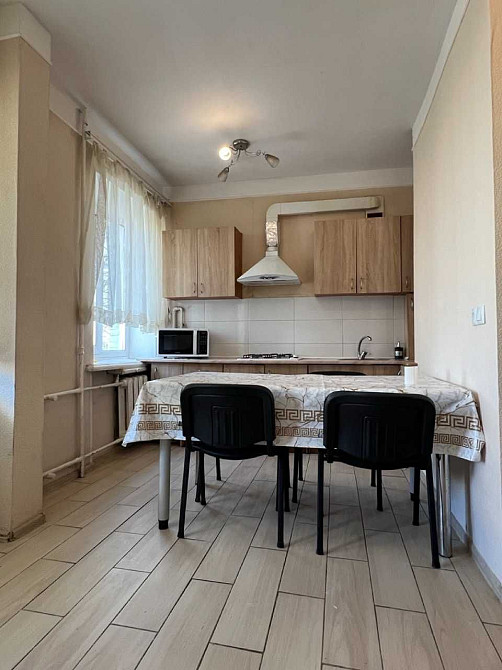 3к студіо 55м2 вул. Волинська Севастопольска площа 10хв Киев - изображение 1