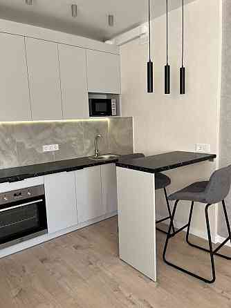 Сучасна студія від власника! Кадетский гай 10. Є генератор! Киев