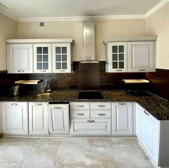 Аренда 2к квартиры Шевченковский район, Черновола, метро Университет Киев