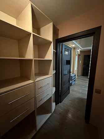 Здається на довгий термін двокімнатна студія з якісним ремонтом. Дніпро