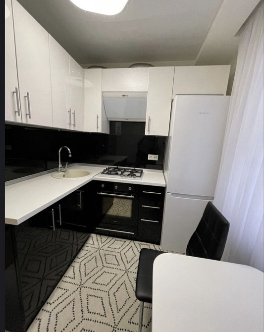 Продам 2к квартиру проспект Поля (Кирова) Дніпро - зображення 1