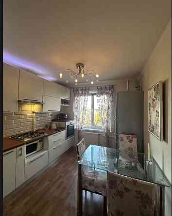 Продам 3 х ком квартиру на Калиновой 64 с ремонтом Дніпро