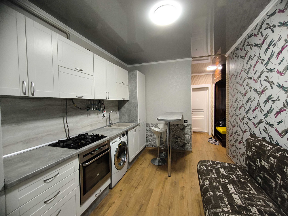 Купити однокімнатну квартиру з балконом. Ремонт меблі техніка кладова. Ірпінь - зображення 2