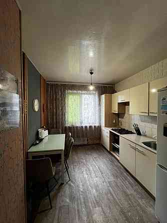 Продам 3кв.  Б.Строител. 6/9.  26000.  Цена сниженаСертификат Запоріжжя