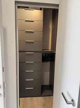 Здається квартира 34кв2 десьняньський район Киев