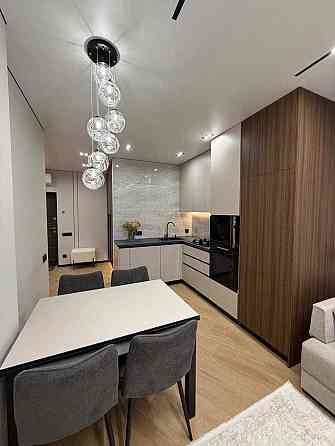 Євро 2к квартира в авторському дизайні, в центрі Ірпеня Ірпінь