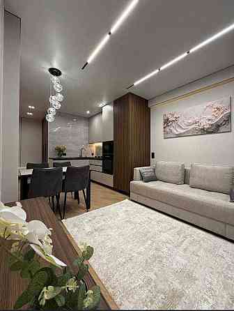 Євро 2к квартира в авторському дизайні, в центрі Ірпеня Ірпінь