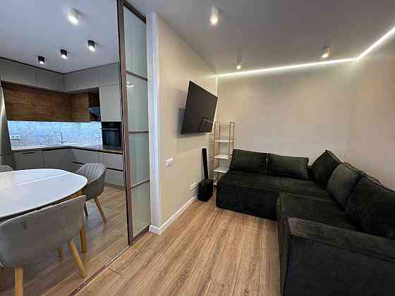 Продаж двокімнатної квартири “євродвушка”  48 м. ЖК «Паркленд» Киев