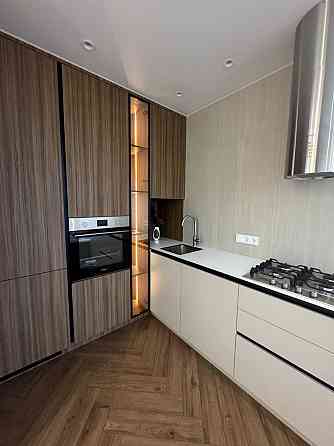 Євро 2-кімнатна квартира з дизайнерським ремонтом, жк нові метри центр Ірпінь