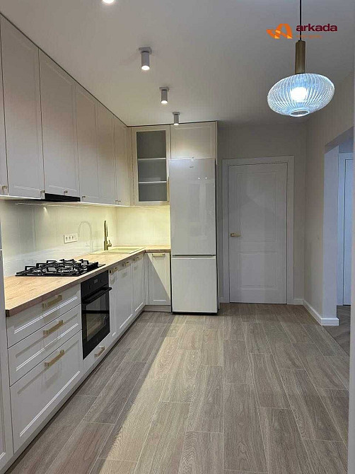 Продаж трикімнатної квартири біля міського озера Івано-Франківськ - зображення 2