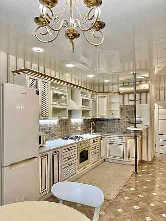 Продам 2 ком с Ремонтом в Ривер Парке ,этаж 6 площадь  64м2 Дніпро