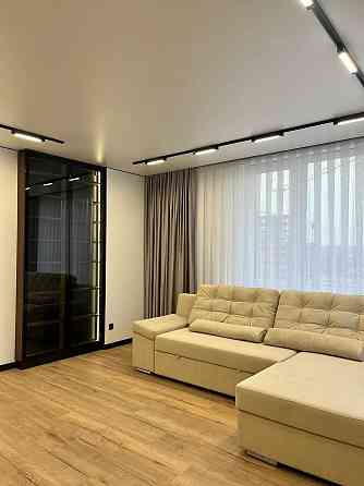 2к квартира біля озера! Manhattan Івано-Франківськ