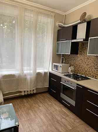 Здам простору квартиру в центрі Києва — вул. Лесі Українки, 6 Центр Київ